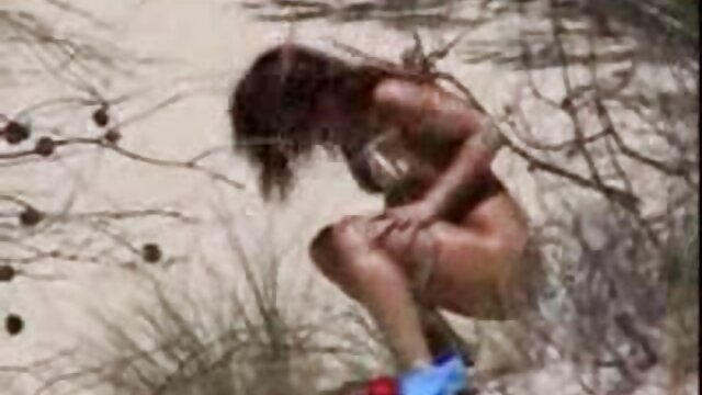 Zoe Sparx Dan Dua Penis Hitam Besar video bokep asian hot